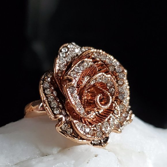 GG Unique Jewelry Jewelry - Ring Rose Gold-plated Diamond Cut